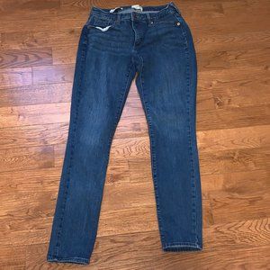Universal Threads Jeans, size 8/29 L, these are mid-rise curvy skinny